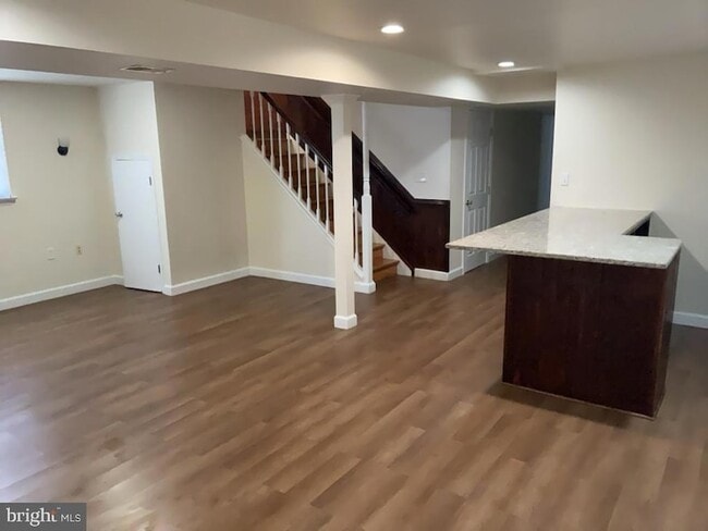 Building Photo - 6920 Groveton Dr