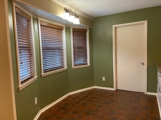 Building Photo - 10514 Haddington Dr