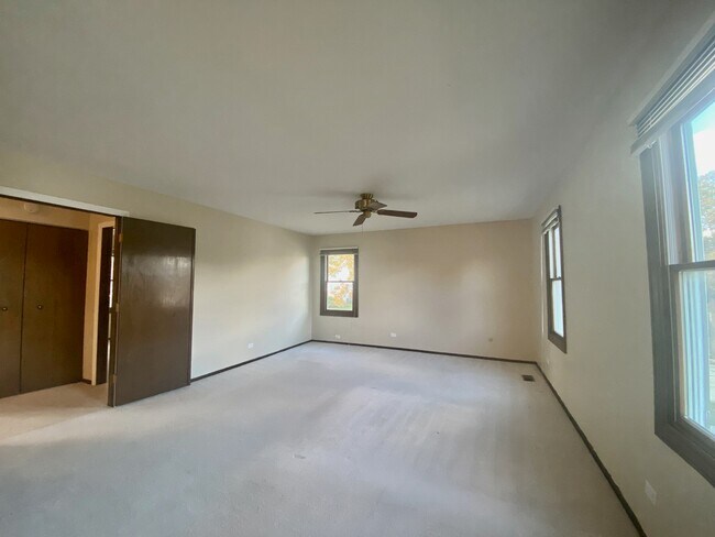 Building Photo - 30 Wildwood Dr