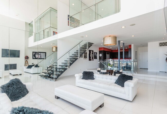 Living Room with Ocean and Marina Views - 5205 Ocean Front Walk