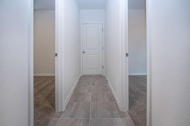 Building Photo - 14111 Crutchfield Ct