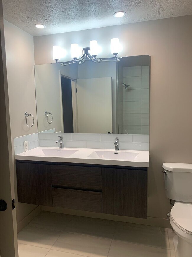 Building Photo - Brentwood South Subdivision - Completely Remodeled 3 Bedroom 2 Bath Home With Huge Backyard!