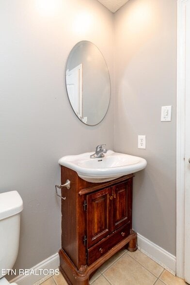 Building Photo - 7005 Buddy J Ln