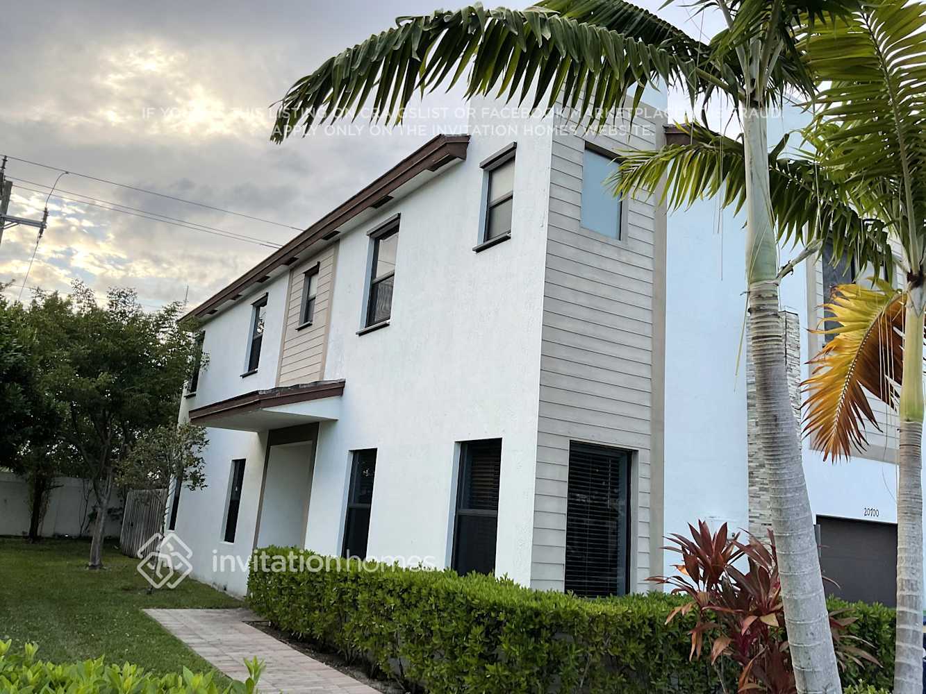 Building Photo - 20700 NE 2nd Ct