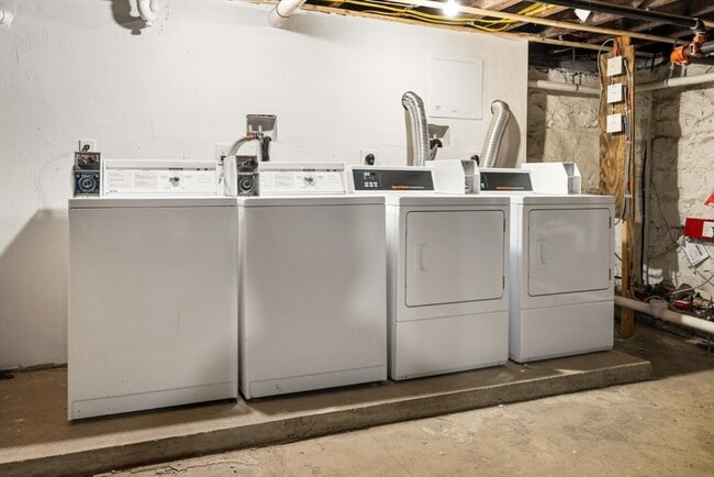 Building Photo - 41 Wolcott St