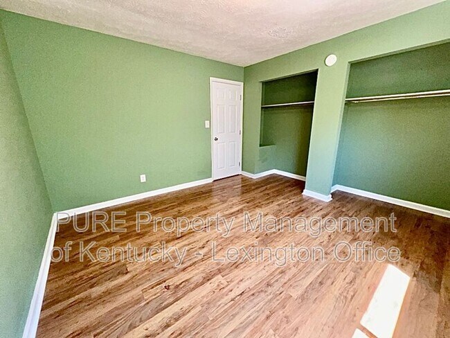 Building Photo - 3628 Bold Bidder Dr