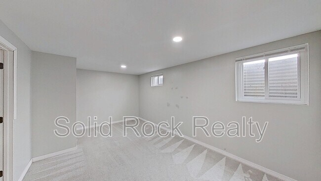 Building Photo - 1139 Mt Werner Cir