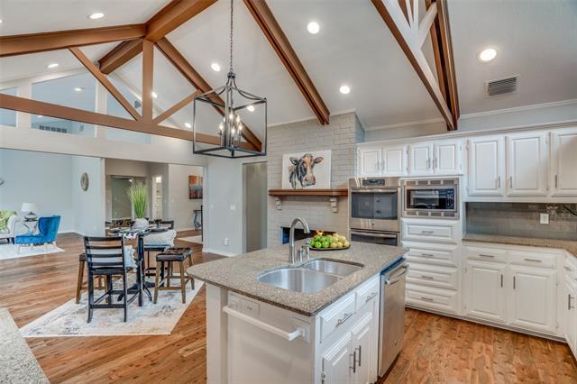 Building Photo - 5906 Brushy Creek Trail