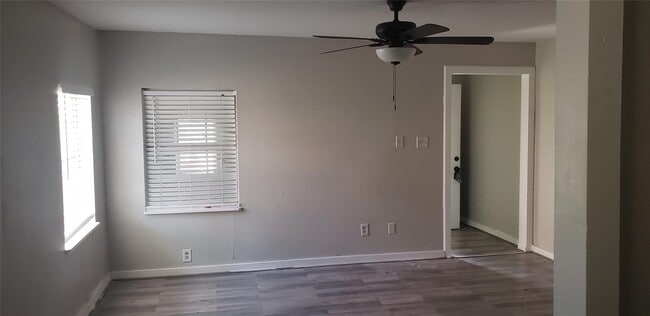 Building Photo - 912 Jennetta St