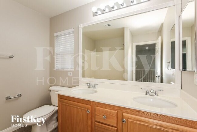 Building Photo - 6715 Sugarbird Ct