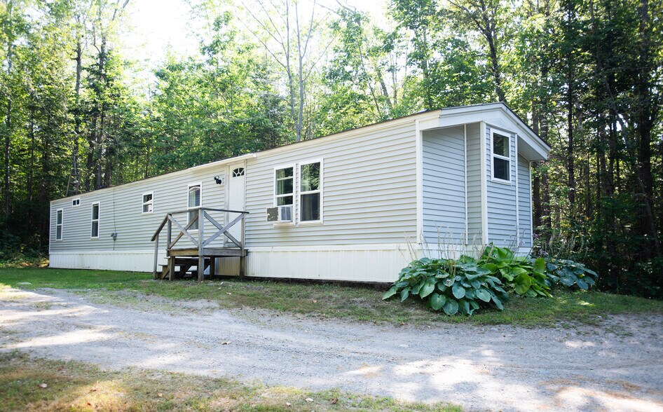 Primary Photo - 300 Phillips Rd