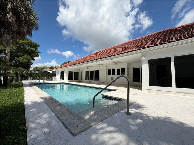 Building Photo - 4934 NW 94th Doral Pl