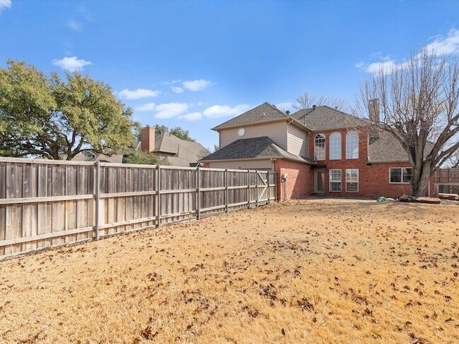 Building Photo - 3017 Manga Dr