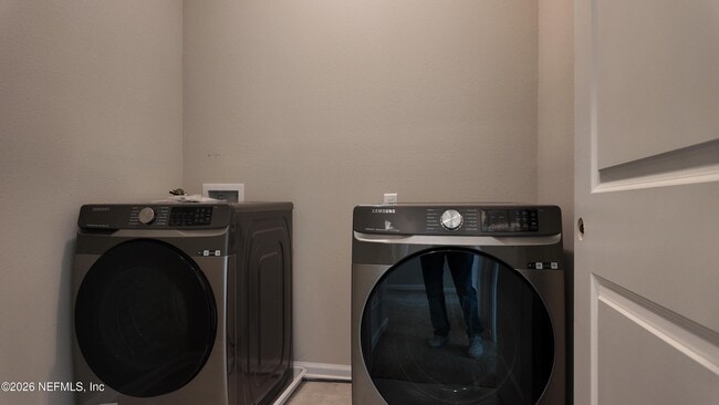 Building Photo - 228 Brookgreen Wy