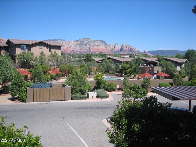 Building Photo - 1626 Kestrel Cir