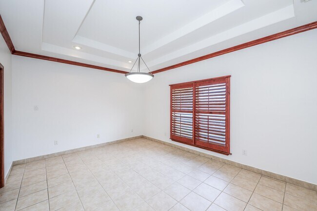 Building Photo - 6514 Grande Bay