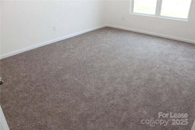 Building Photo - 3419 Selwyn Landing Dr