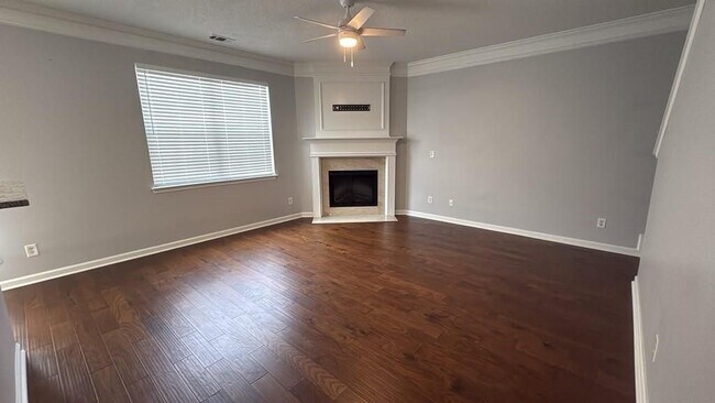 Building Photo - 387 Weatherstone Pl