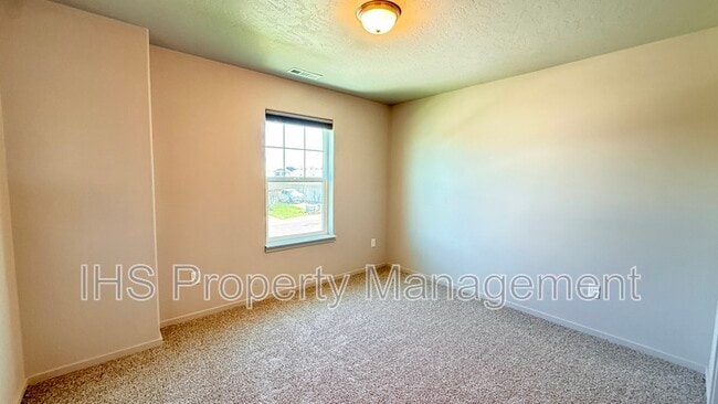 Building Photo - 5814 Sidon Ln