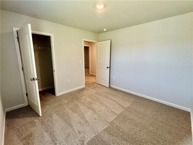 Building Photo - 2910 Daxton Ln