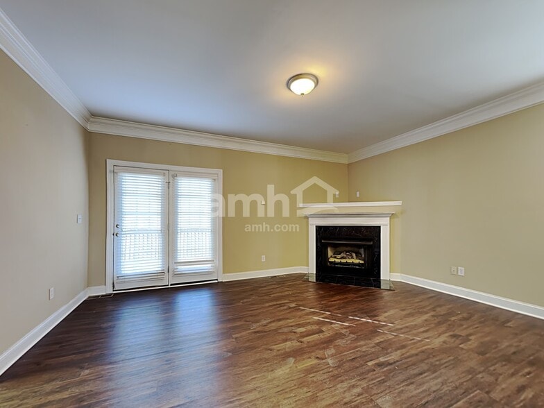 Building Photo - 141 Tortoise Ln