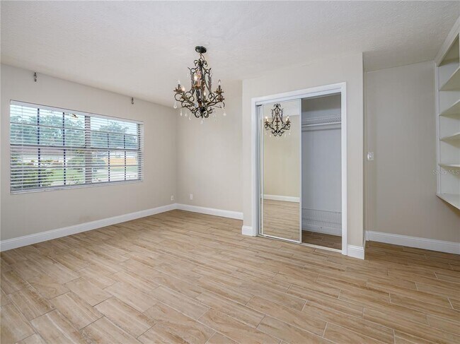 Building Photo - 14605 Brentwood Ln