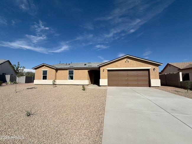 Primary Photo - 8481 W Reventon Dr