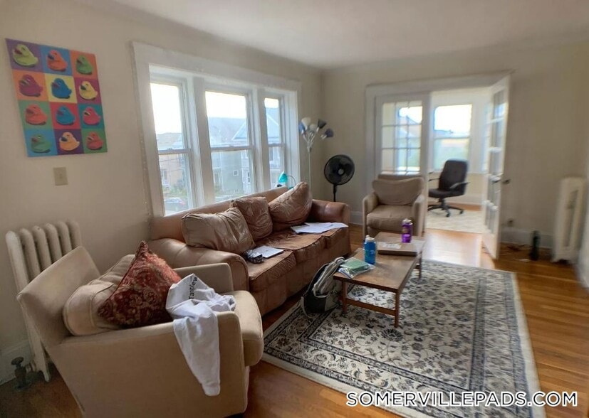 Building Photo - 59 Sunset Rd