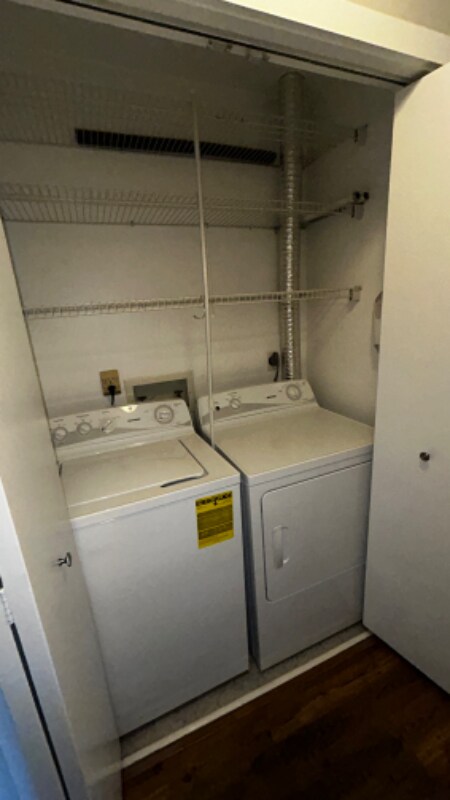 Building Photo - 7103 Lydgate Dr