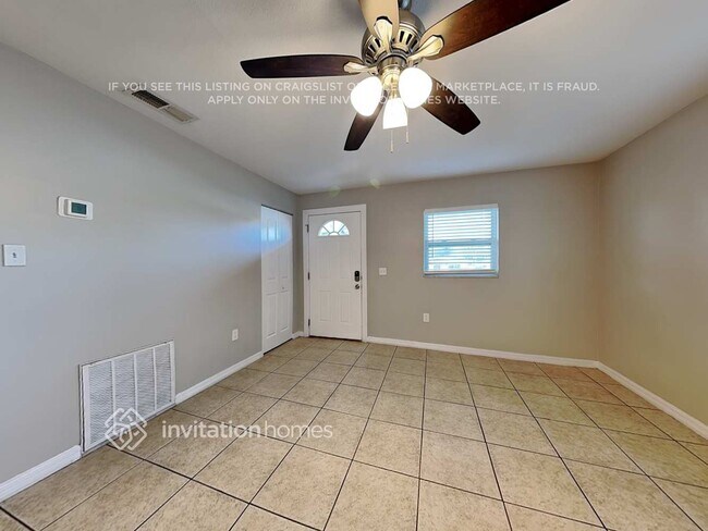 Building Photo - 6146 Balboa Dr