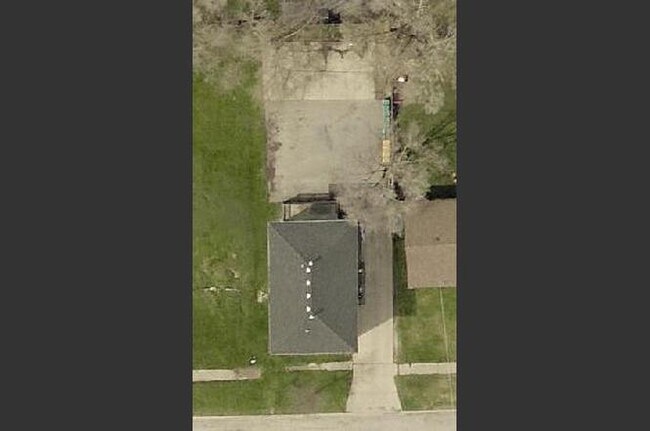 Building Photo - 625 Francis St