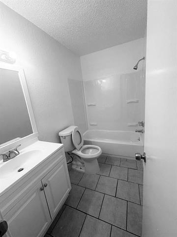 Building Photo - 2909 Cottonwood Ln