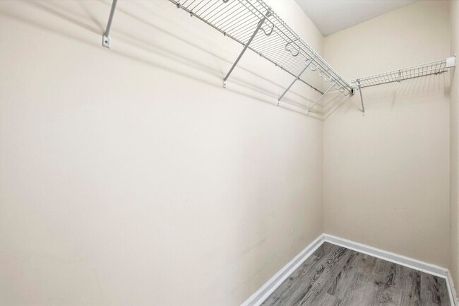 Building Photo - 2375 Morlynn Dr