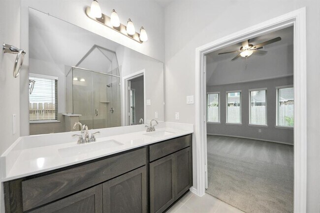 Building Photo - 20731 Sunseed Dr