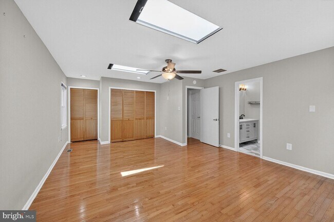 Building Photo - 21228 McFadden Square