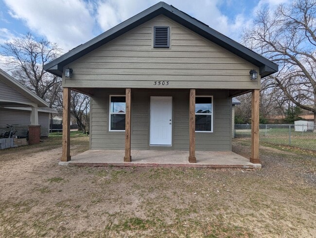 Available Soon - 3 Bedroom / 1 Bath AR Side - Available Soon -  3 Bedroom / 1 Bath AR Side