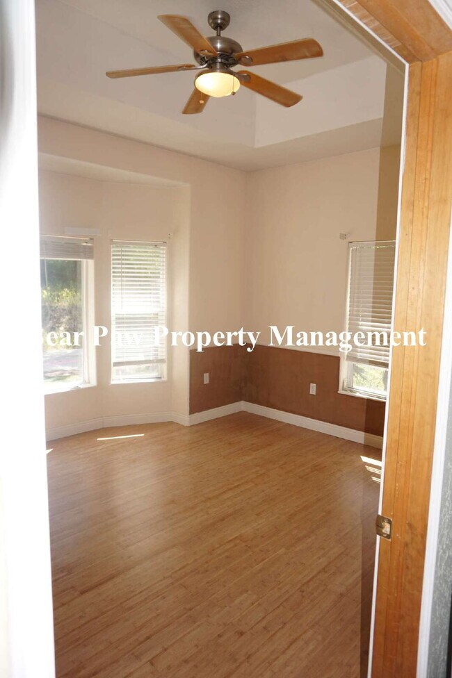 Building Photo - Great Mountain Home near Morrison!!