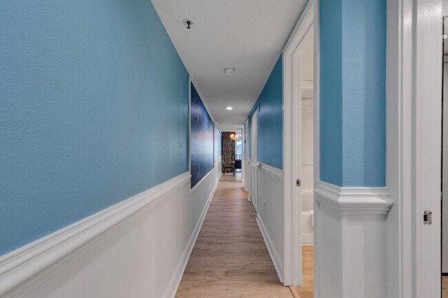 Building Photo - 1700 N Ocean Blvd