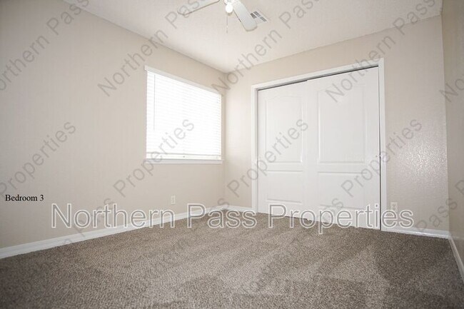 Building Photo - 13717 Paseo De Fe Cir