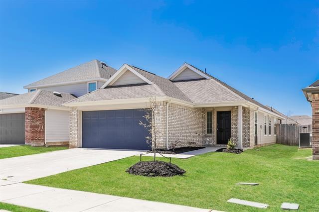 Building Photo - 513 Sussex Dr