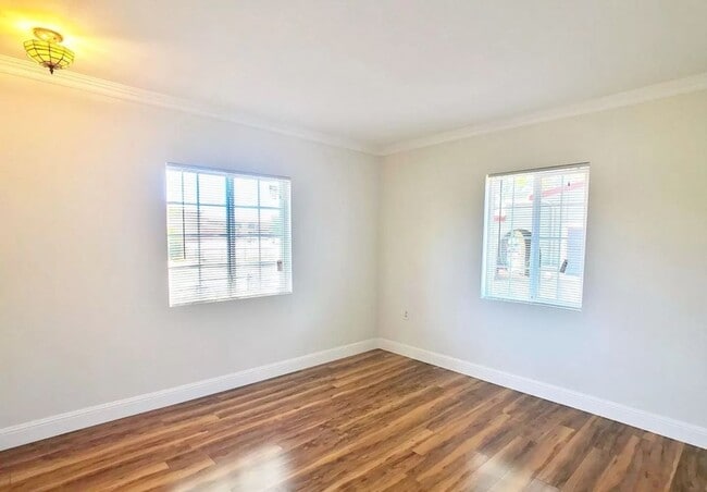 Building Photo - $2650 / 2 BR GREAT HAYWARD HOME AT A GREAT PRICE