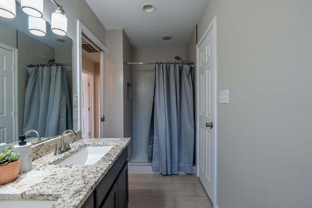 Building Photo - 6013 Stratford Ave