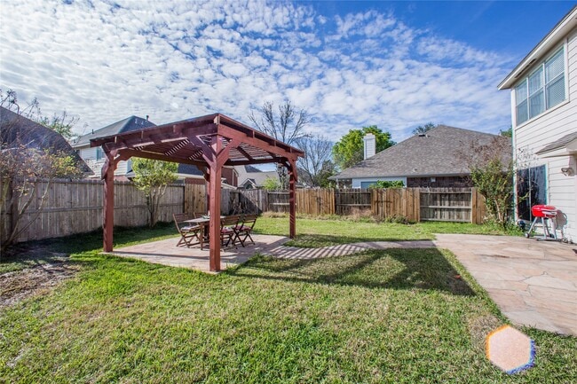Building Photo - 3418 Shadowfern Dr