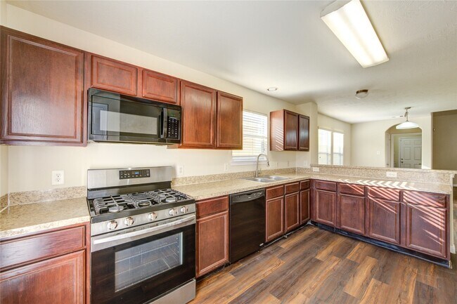 Building Photo - 15531 Kiplands Bend Dr