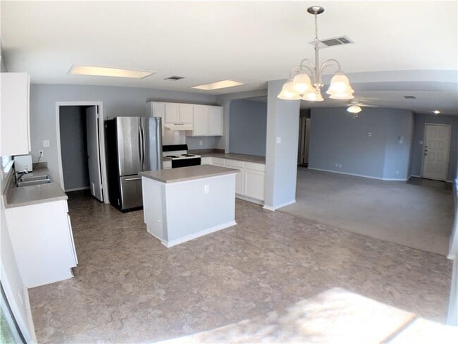 Building Photo - 3112 Settlement Dr