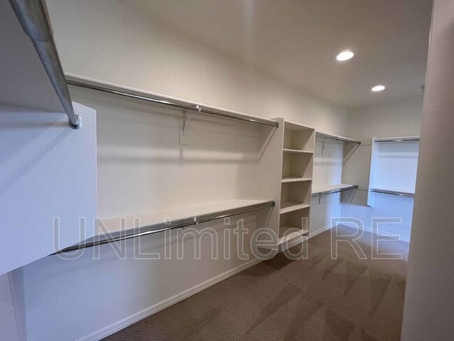 Building Photo - 7761 E Annabel Way