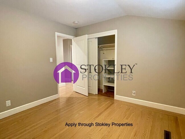 Building Photo - Stokley Properties Presents 124 Walford Dr...