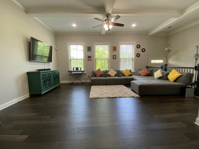 Building Photo - 5508 Cameron Parc Dr