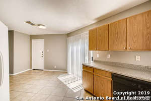 Building Photo - 11 Fannin Post