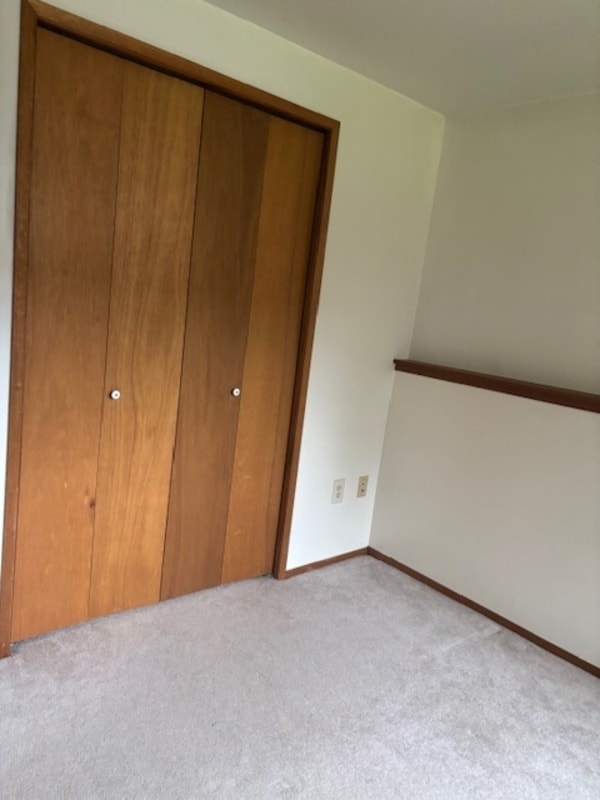 Building Photo - 415 N 179th Pl